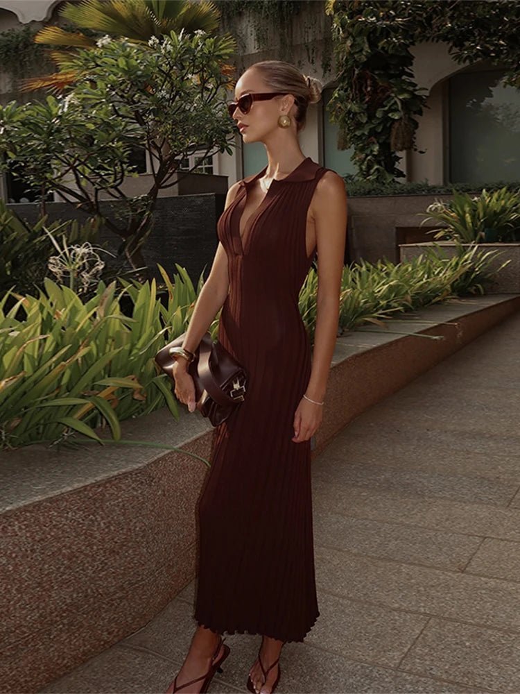 SOERA Lise Sleeveless Knitted Pleated Maxi Dress - Dresses - Brown XS