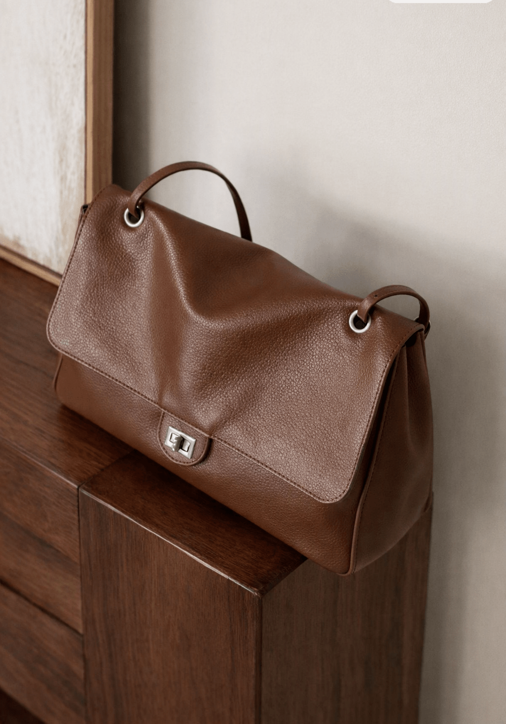 SOERA Miriam Crossbody Leather Shopper Bag - Bag -  Small: 32x9x22cm Light Brown