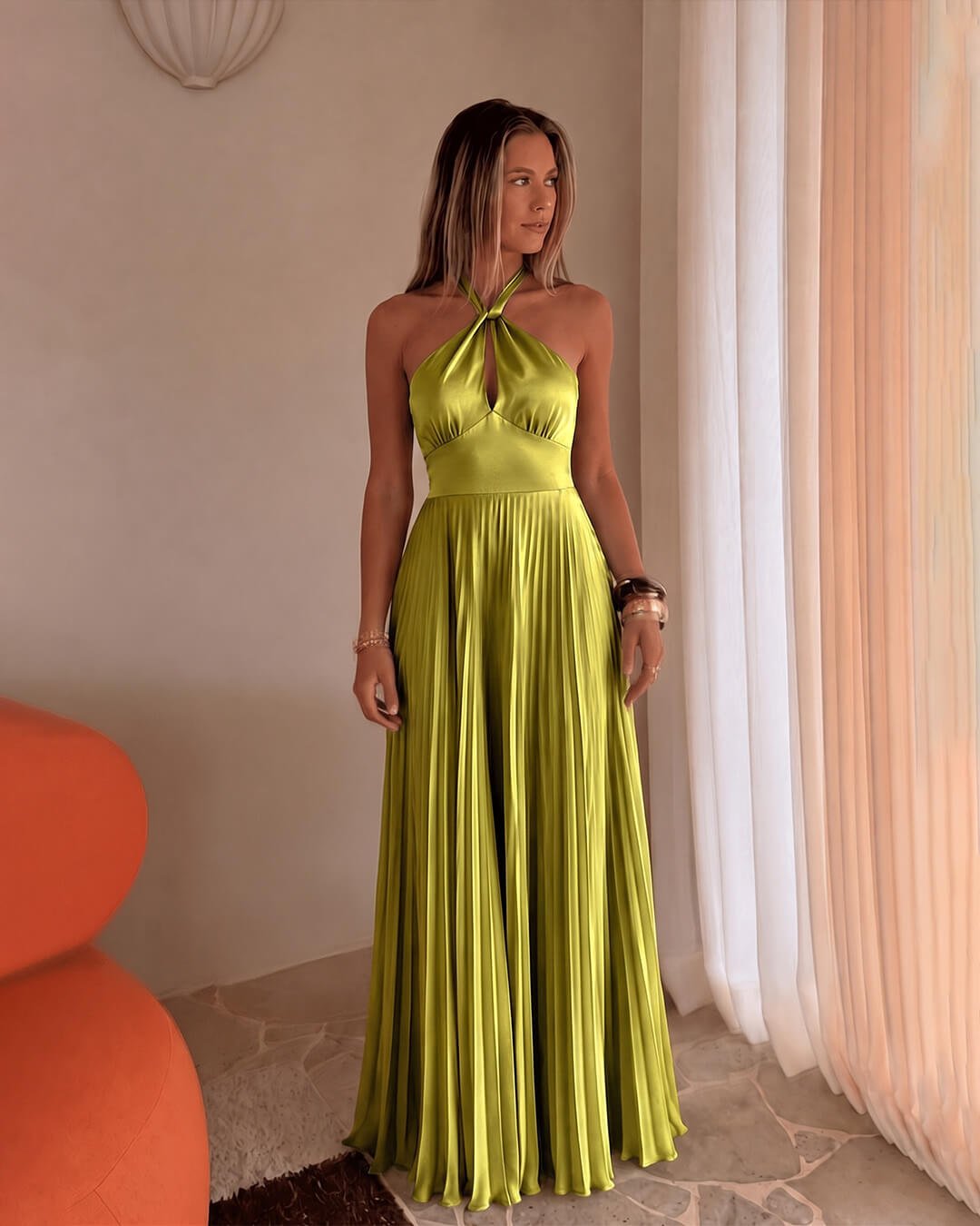 Georgia Halter plisseret maxi-kjole